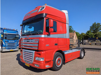 مقطورة السحب DAF XF 105 460