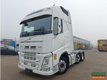رأس تريلا VOLVO FH 460