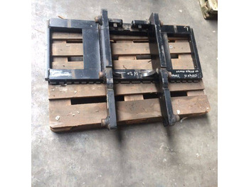 ملحق CATERPILLAR