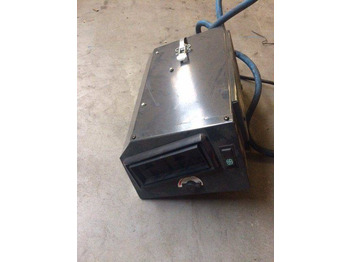 الكابينة والداخلية