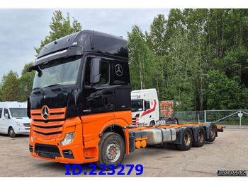 شاحنة بهيكل معدني للمقصورة MERCEDES-BENZ Actros