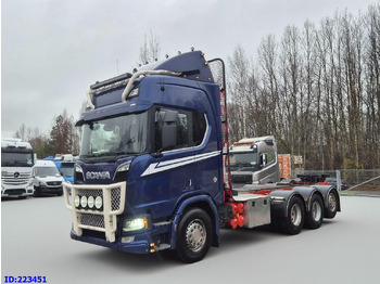 شاحنة بهيكل معدني للمقصورة SCANIA R 650