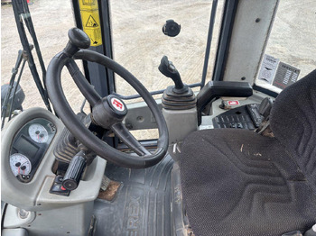 لودر مفصلي صغير Terex TL100: صورة 3 لودر مفصلي صغير Terex TL100: صورة 3