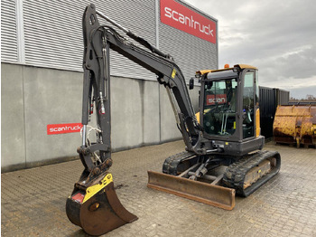 حفار صغير VOLVO ECR50