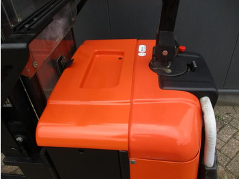 شاحنة نقل الطبالي BT SPE125: صورة 4