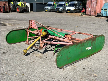 معدات الانشاءات