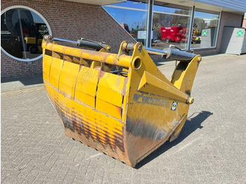 معدات الماشية MAMMUT