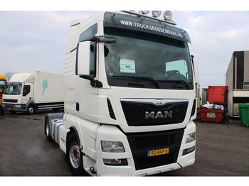 رأس تريلا MAN TGX 18.440 + euro 6 + double tank + spoiler: صورة 3