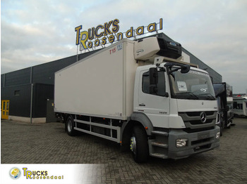 شاحنة ذات مبرد MERCEDES-BENZ Axor 1829