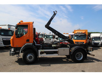 شاحنة برافعة خطافية Renault Midliner 220 DCI + 4X4 + MANUAL + HOOK: صورة 2