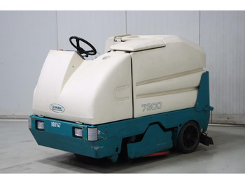 ماكينة فرك وتجفيف TENNANT 7300E: صورة 3 ماكينة فرك وتجفيف TENNANT 7300E: صورة 3