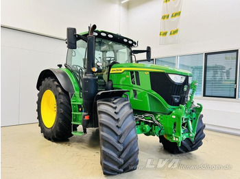 جرار John Deere 6R 215: صورة 2