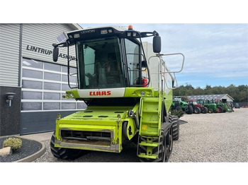 حصادة Claas LEXION 560 Med ny bælter og 4wd: صورة 3