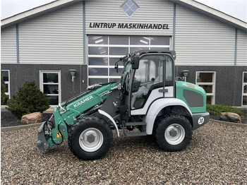 جرافة ذات عجلات تلسكوبية KRAMER