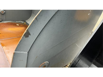 آلات زراعية Volvo 5m3 Rauakoda Højtip skovl Rauakoda 5m3 højtip skov: صورة 5