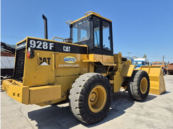 اللودر بعجل CATERPILLAR 928F
