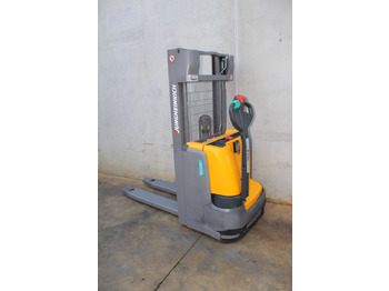 آلة تكديس JUNGHEINRICH EJC