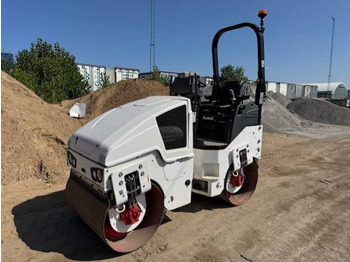 مدحلة BOMAG