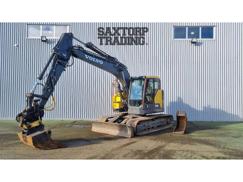 حفار زاحف VOLVO ECR145EL