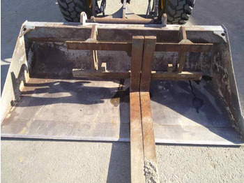 اللودر بعجل Volvo L 35 G: صورة 5 اللودر بعجل Volvo L 35 G: صورة 5