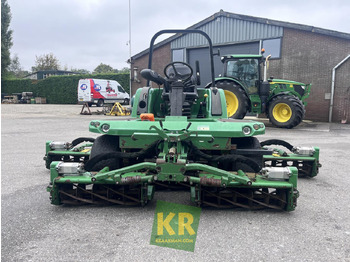 جزازة عشب الحدائق JOHN DEERE