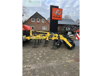 آلة حراثة BEDNAR