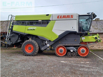 حصادة CLAAS Lexion 6900