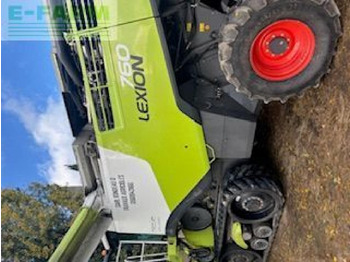 حصادة CLAAS Lexion 760