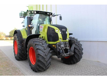 جرار CLAAS Axion 810