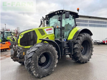 جرار CLAAS Axion 810
