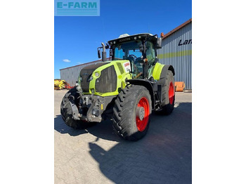 جرار CLAAS Axion 830