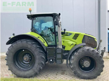 جرار CLAAS Axion 830