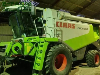 حصادة CLAAS Lexion
