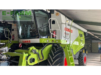 حصادة CLAAS Tucano 560