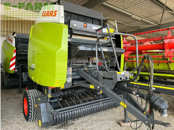 آلة بالات مربعة CLAAS