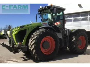 جرار CLAAS Xerion
