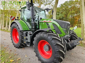 جرار FENDT 718 Vario