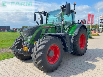جرار FENDT 724 Vario