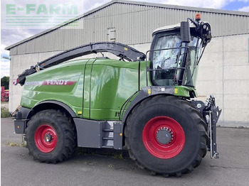 حصادة الأعلاف FENDT