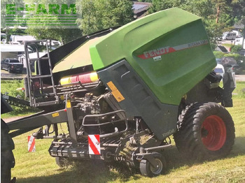آلة بالات مربعة FENDT