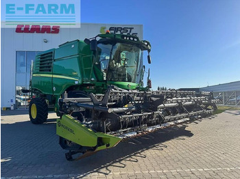 حصادة JOHN DEERE T560