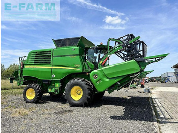 حصادة JOHN DEERE T560