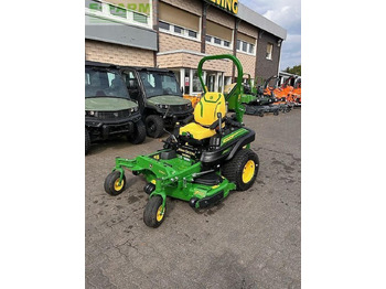 جزازة العشب JOHN DEERE