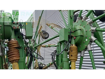 نشارة الدريس/ شوكة جرف Krone swadro 1400 plus: صورة 5 نشارة الدريس/ شوكة جرف Krone swadro 1400 plus: صورة 5