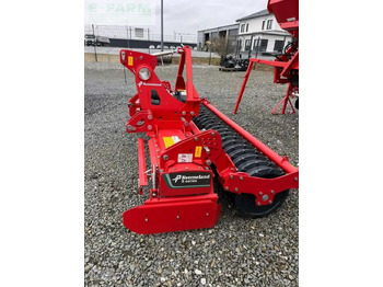 معدات حرث التربة KVERNELAND