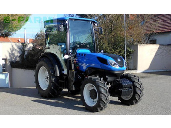 جرار NEW HOLLAND T4