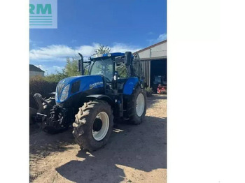 جرار NEW HOLLAND T7