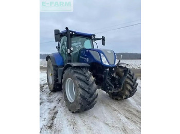 جرار NEW HOLLAND T7.210