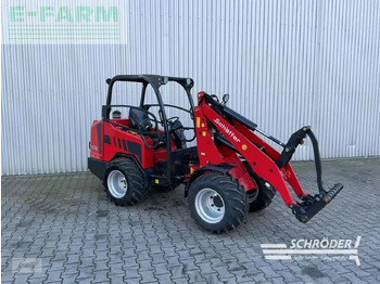 اللودر بعجل SCHÄFFER