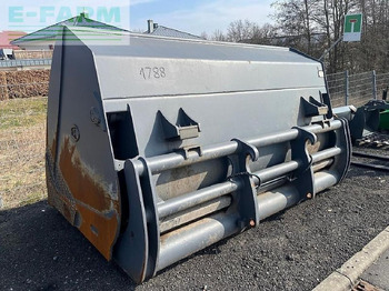 حفار صغير VOLVO L110